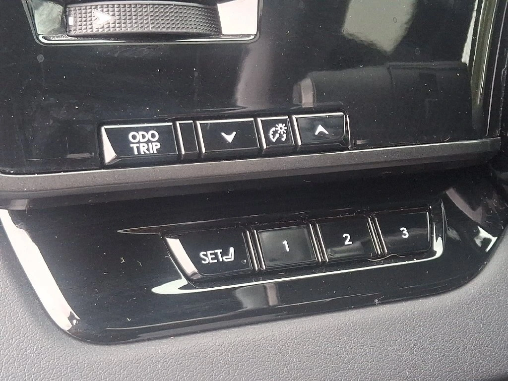 2024 Lexus RX 350 - Photo 26