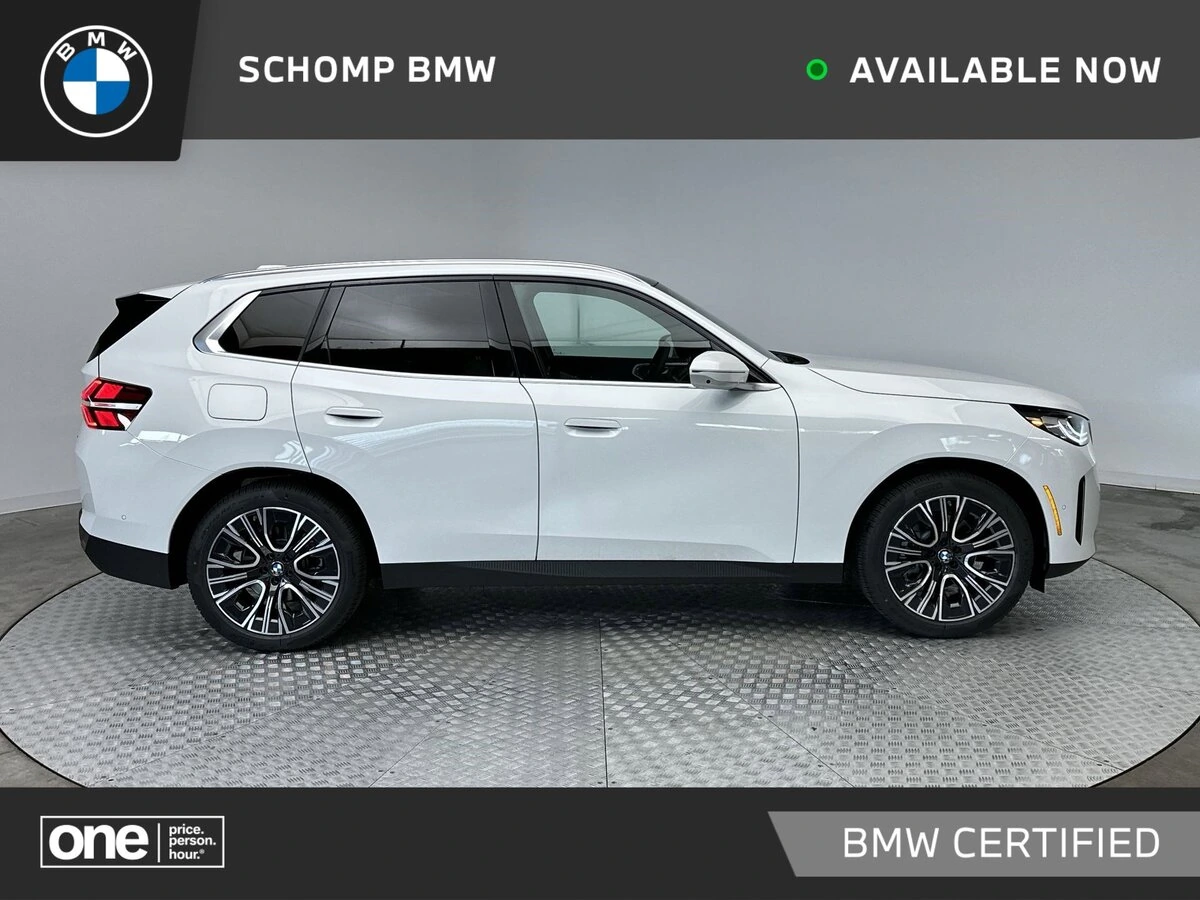 2025 BMW X3 30 XDRIVE's photo