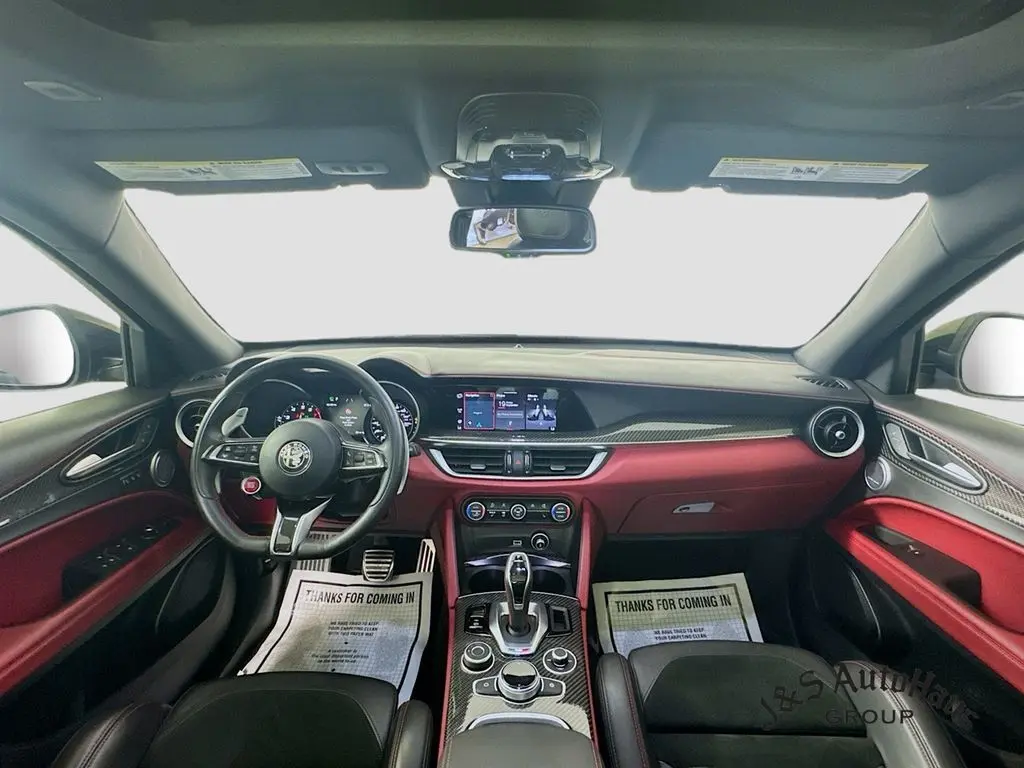 2021 Alfa Romeo Stelvio Quadrifoglio photo 26
