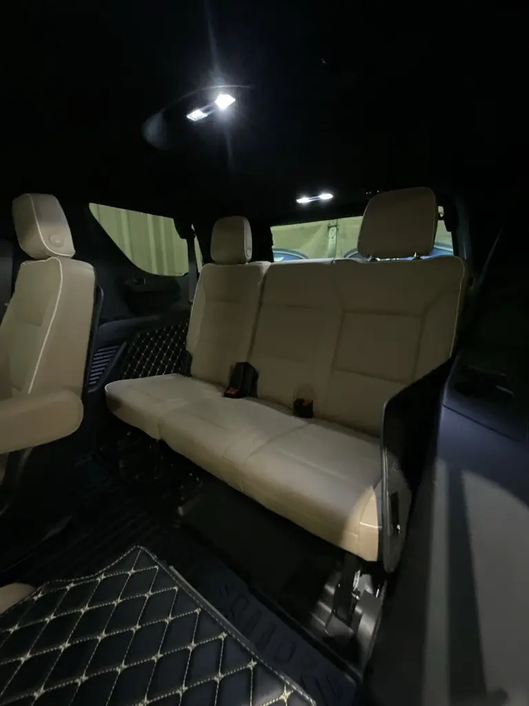 2023 Chevrolet Tahoe Premier photo 11