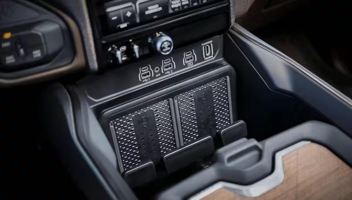 The charging station in the ram 3500.
