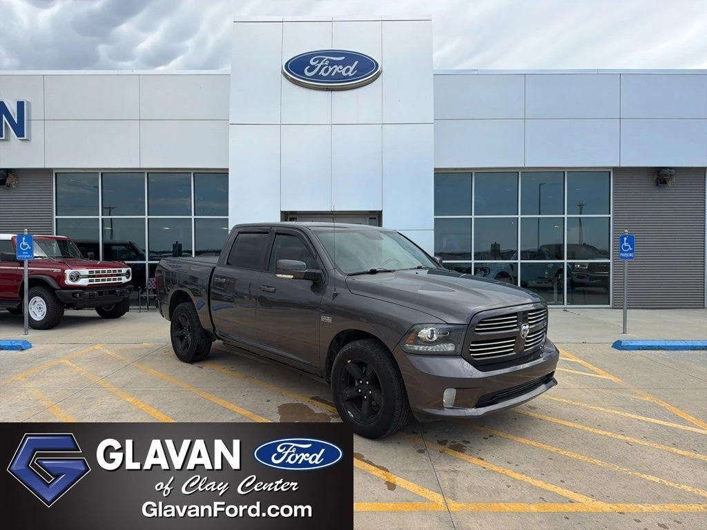 2016 RAM 1500 Sport 4x4 Crew Cab 5'7's photo