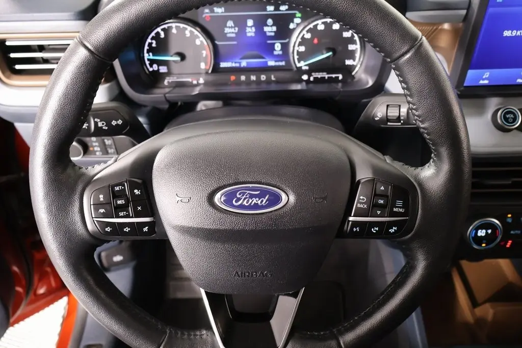 2022 Ford Maverick Lariat photo 3