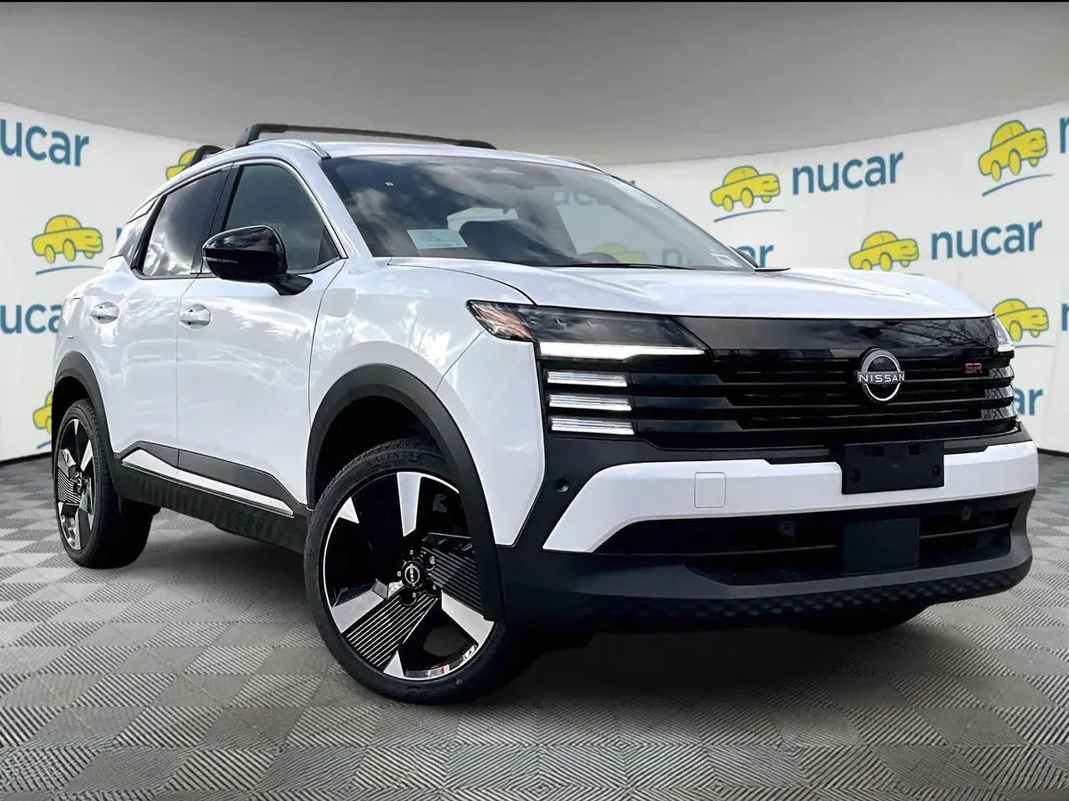 2026 Nissan Kicks SR's photo