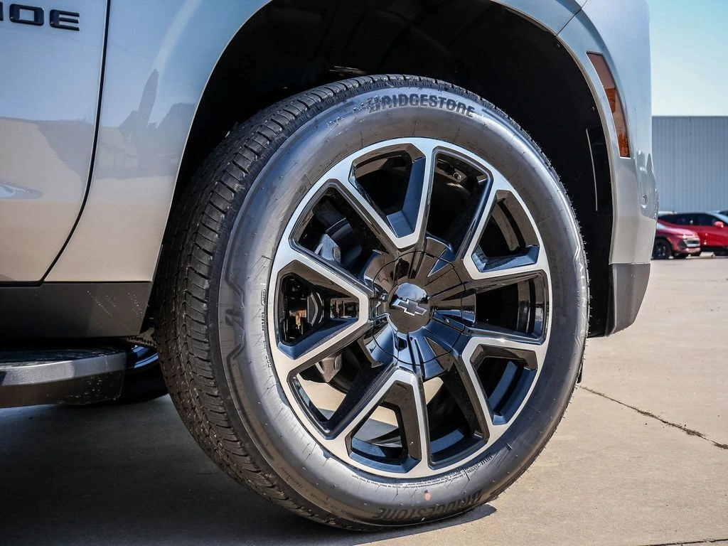 2026 Chevrolet Tahoe RST - Photo 9