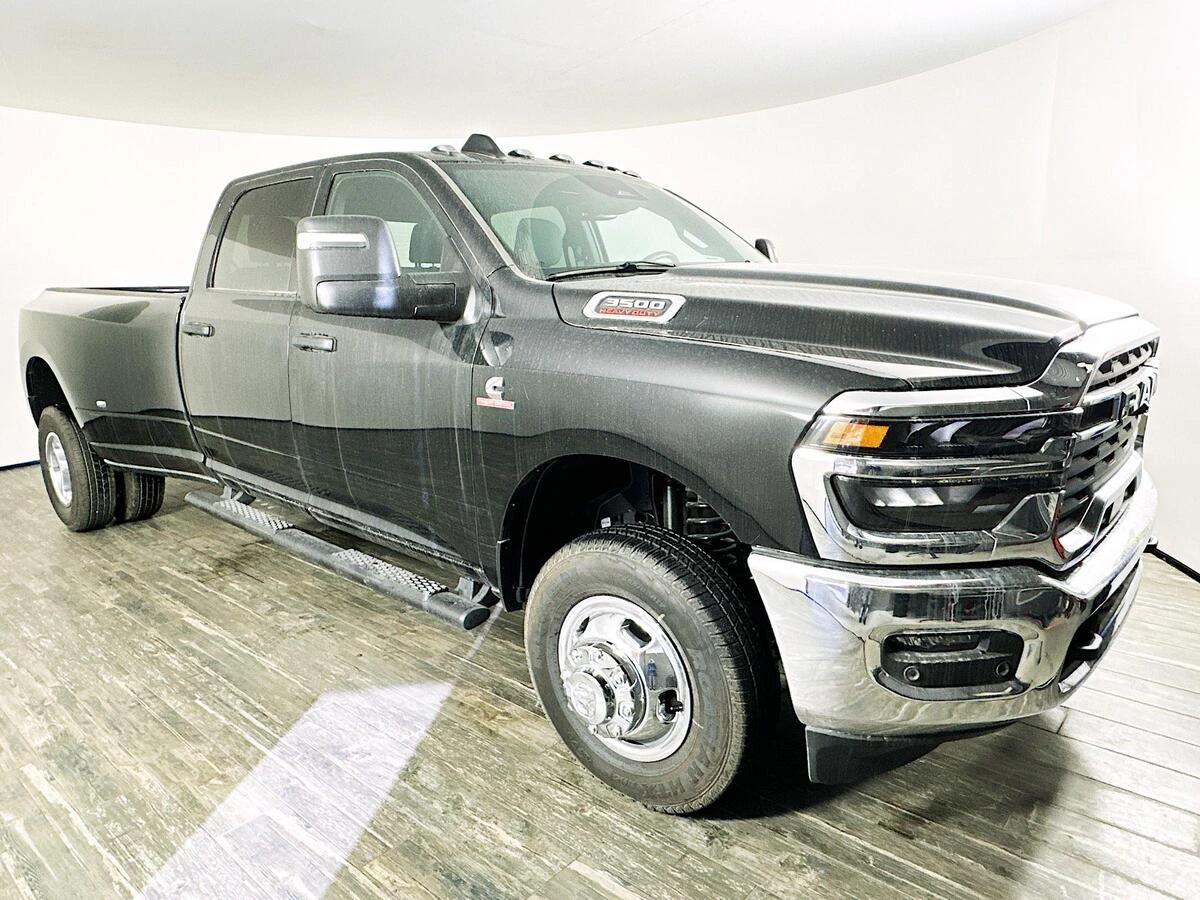 2026 RAM Ram 3500 Pickup Tradesman's photo