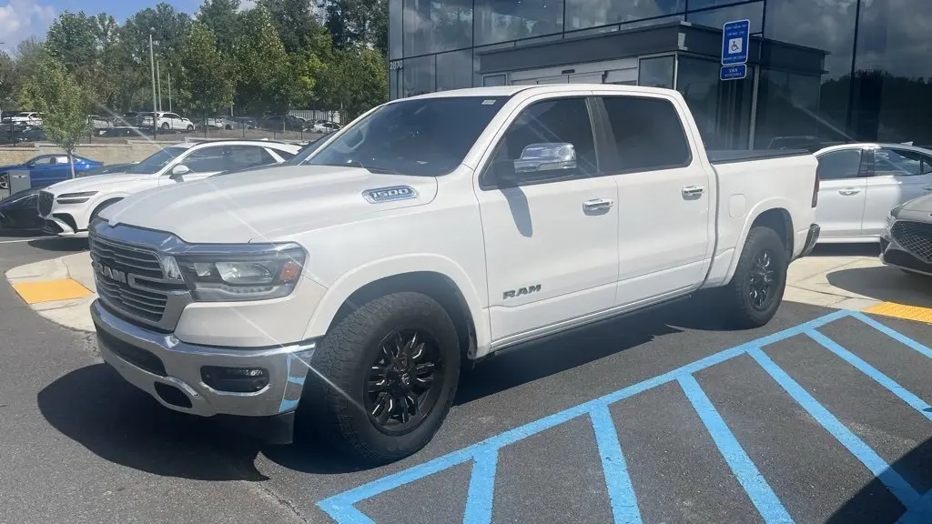 2022 Ram 1500 Laramie photo 2