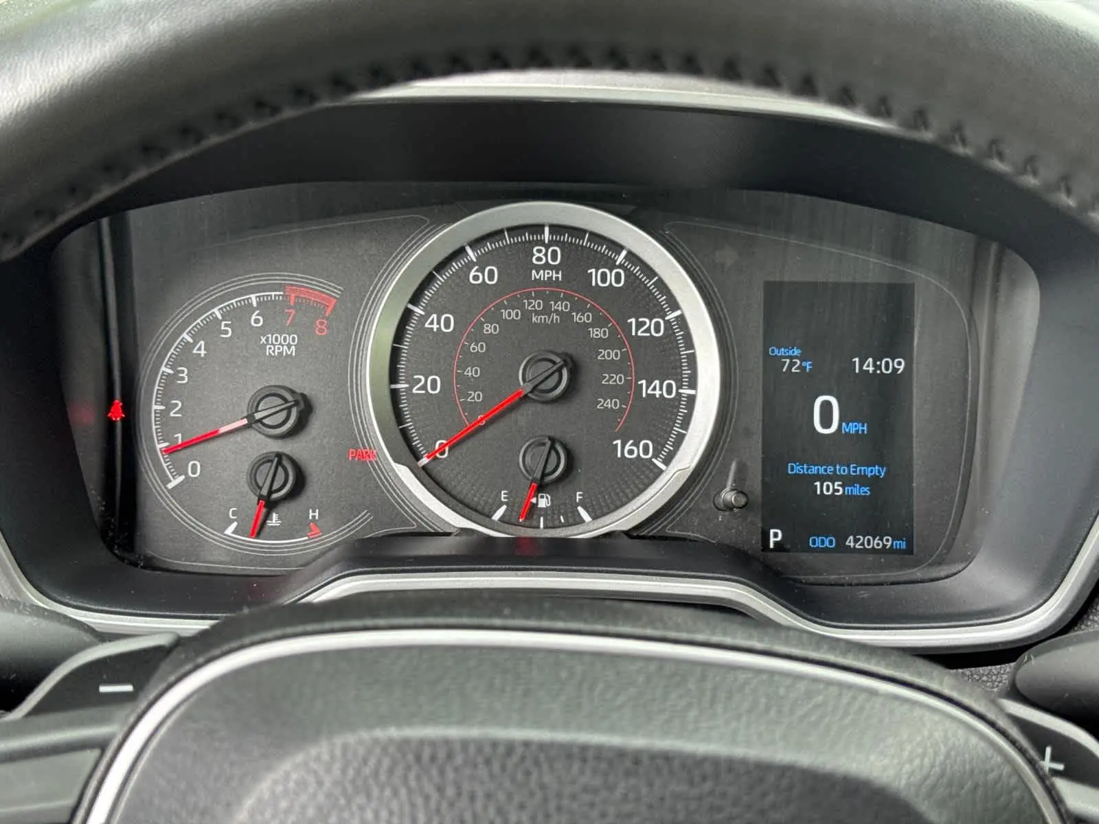 2022 Toyota Corolla SE photo 17