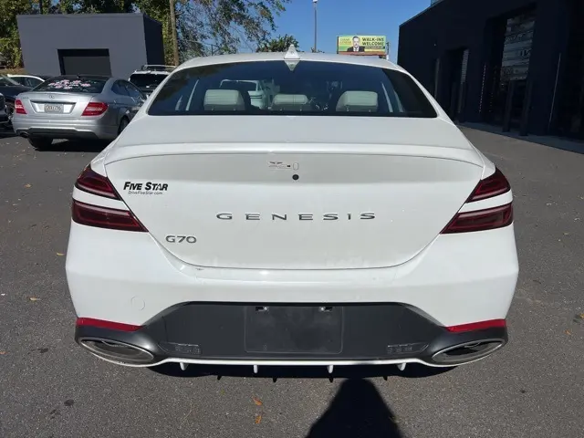 2025 Genesis G70 2.5T photo 4