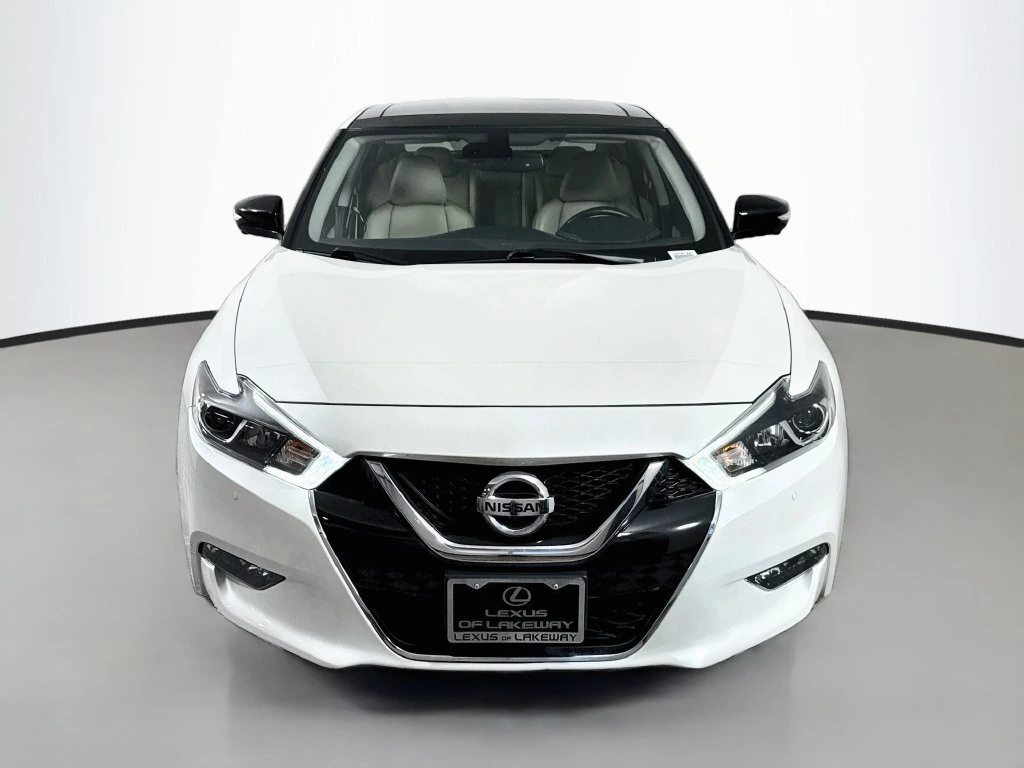 Used 2018 Nissan Maxima Platinum with VIN 1N4AA6AP6JC392813 for sale in Lakeway, TX