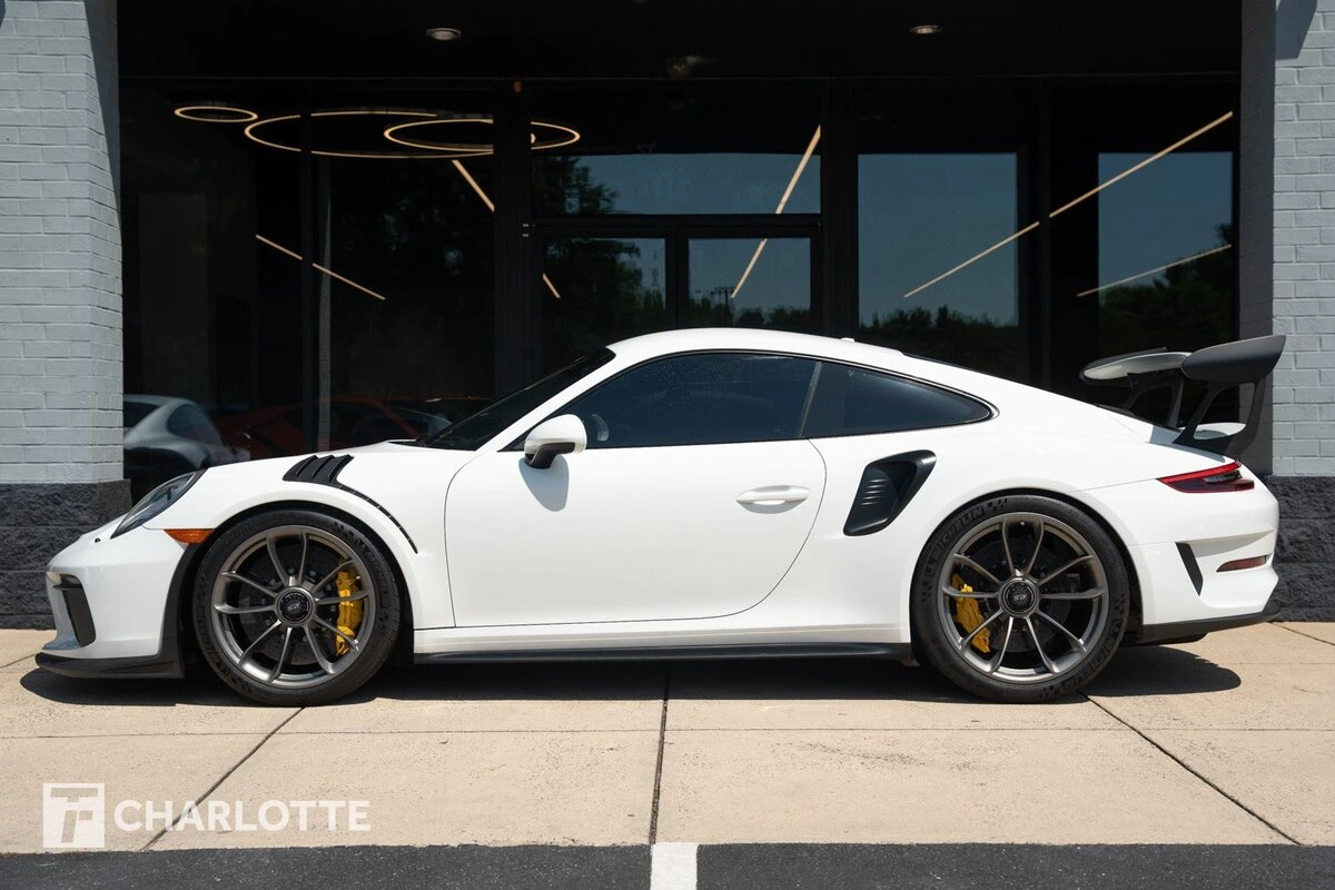 2019 Porsche 911 GT3 RS