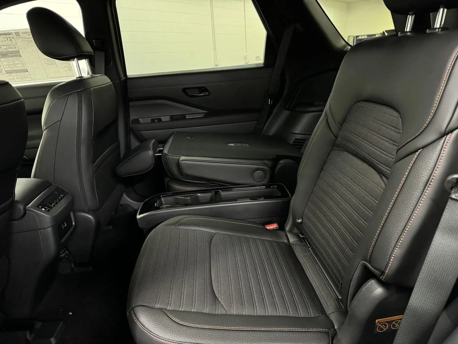 2025 Nissan Pathfinder Rock Creek photo 22