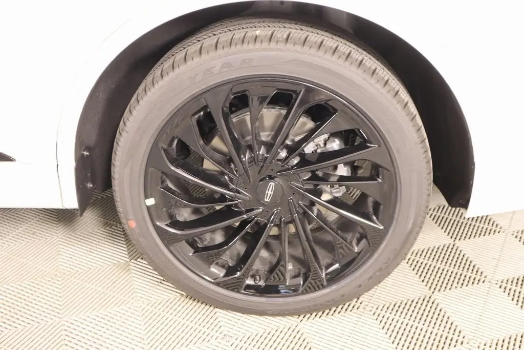 2025 Lincoln Aviator Reserve photo 10