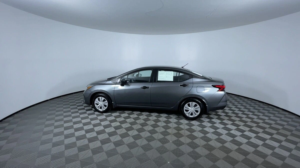 2025 Nissan Versa Sedan S - Photo 6