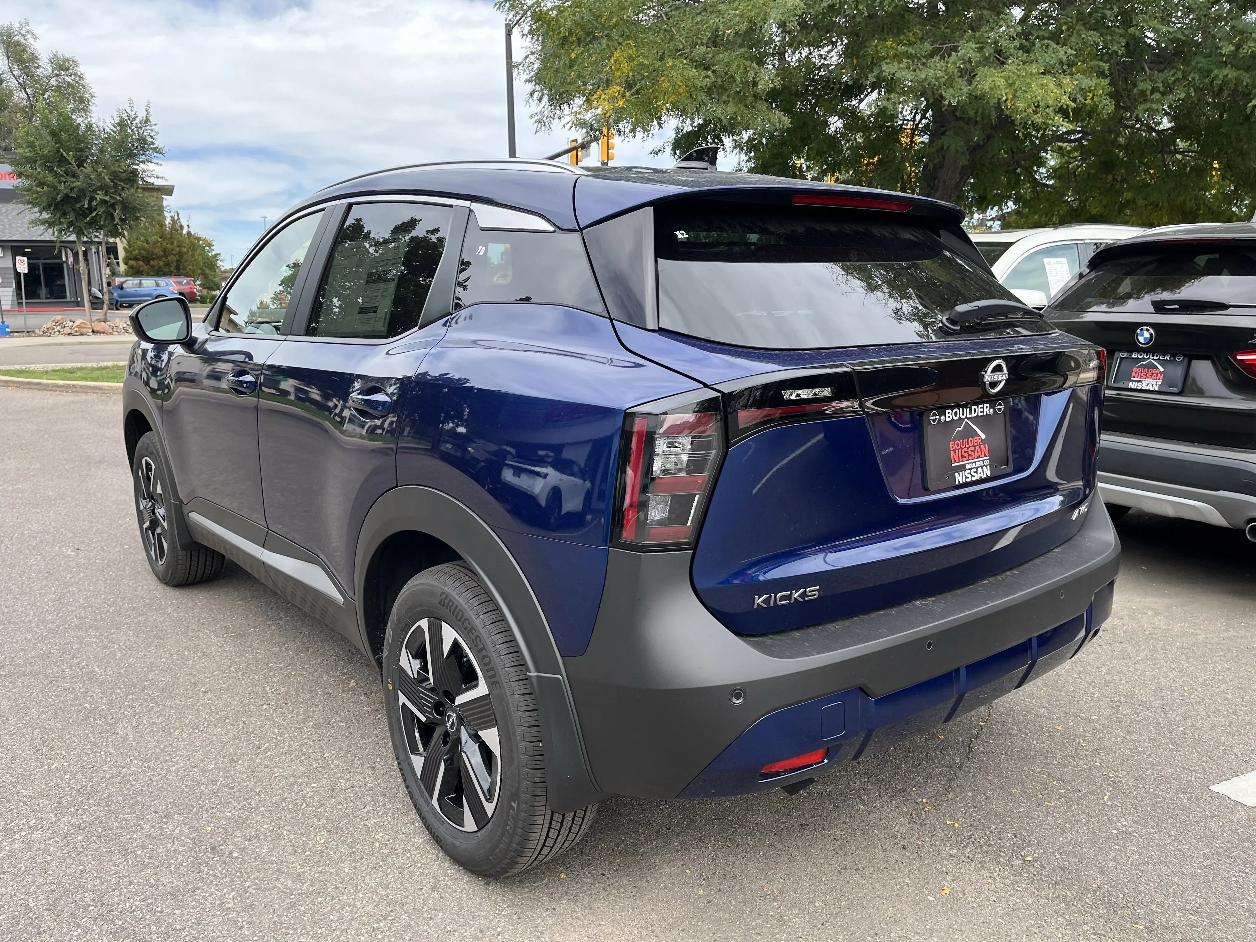 2026 Nissan Kicks SV photo 2