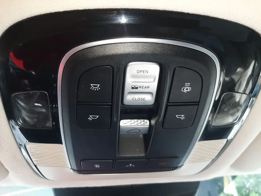 2020 Hyundai Palisade Limited photo 17