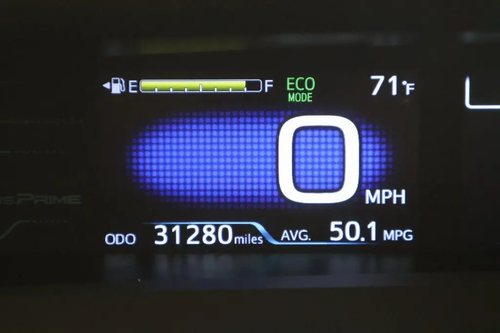 2018 Toyota Prius Prime Advanced photo 14