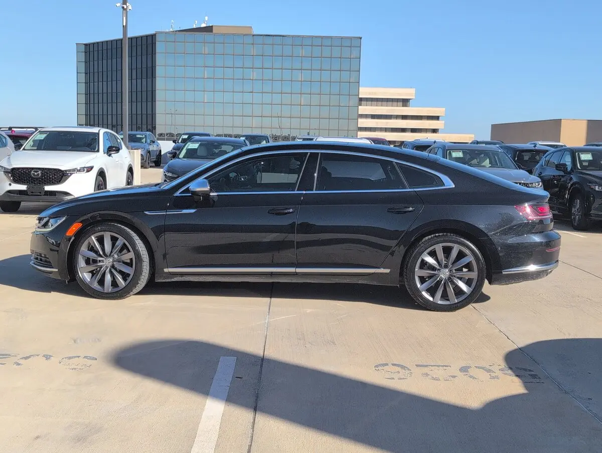 2019 Volkswagen Arteon SEL Premium's photo