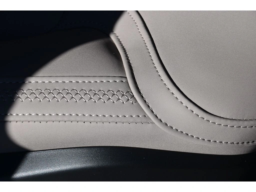 2026 Volvo - image 34