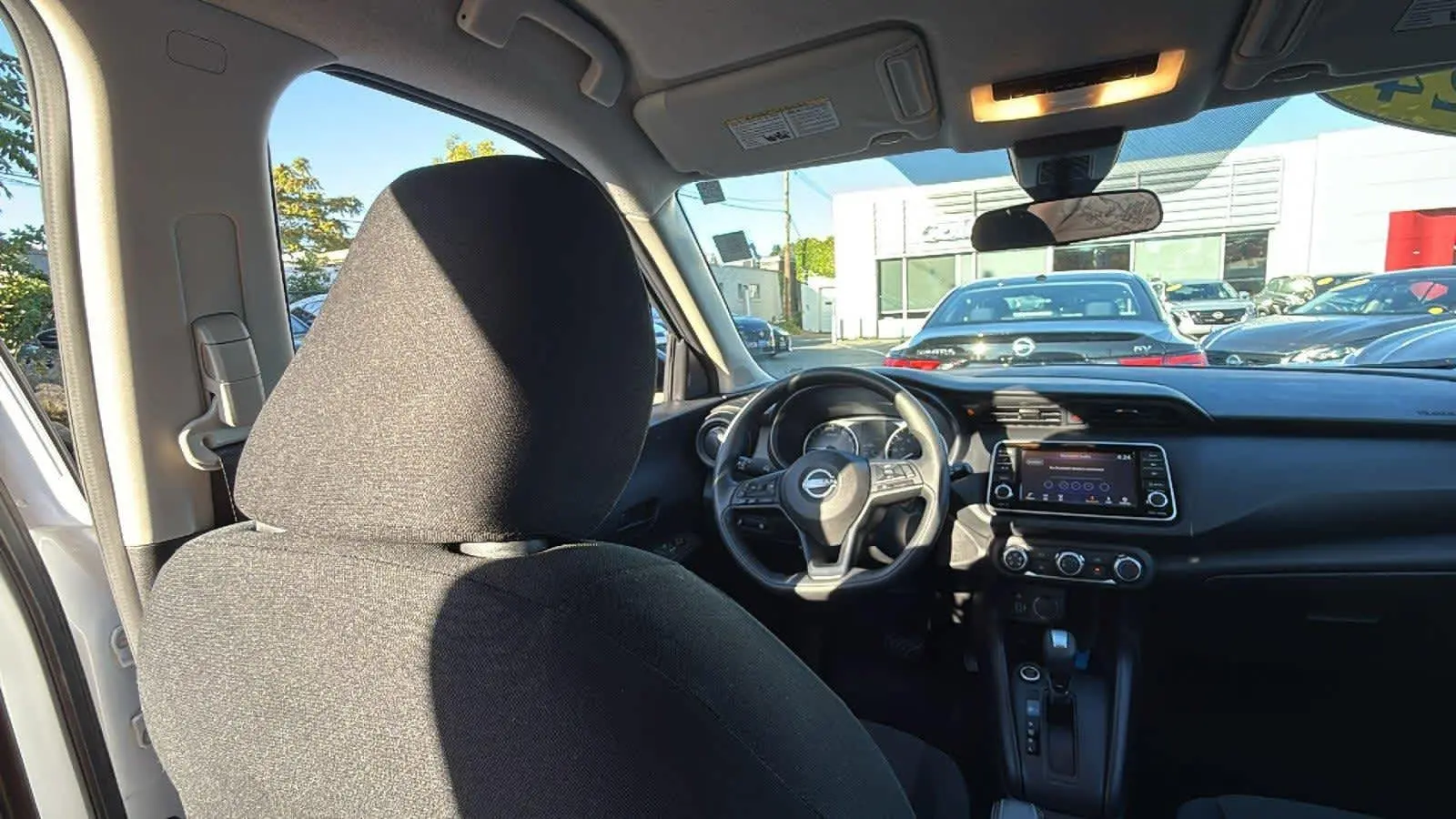 2024 Nissan Kicks S photo 17