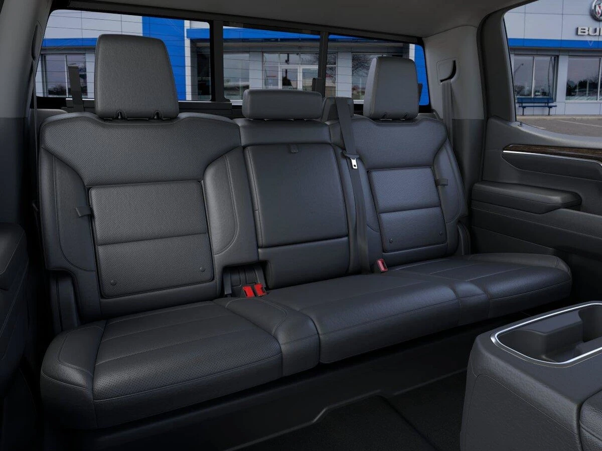 2026 GMC Sierra 1500 SLT - Photo 17