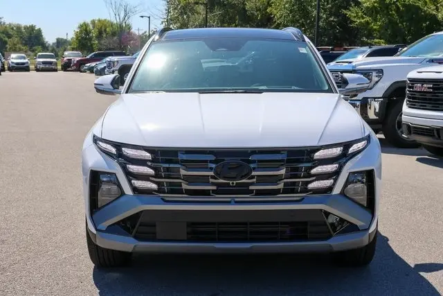 2026 Hyundai Tucson Limited photo 2