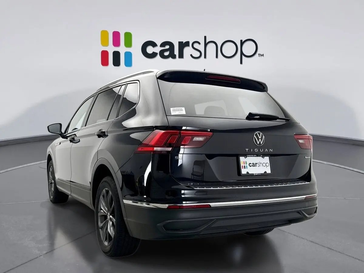 2022 Volkswagen Tiguan SE photo 2