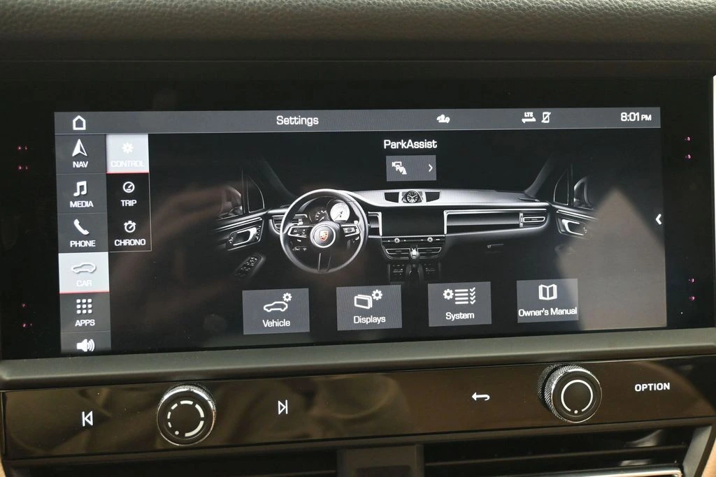 2023 Porsche Macan S - Photo 21
