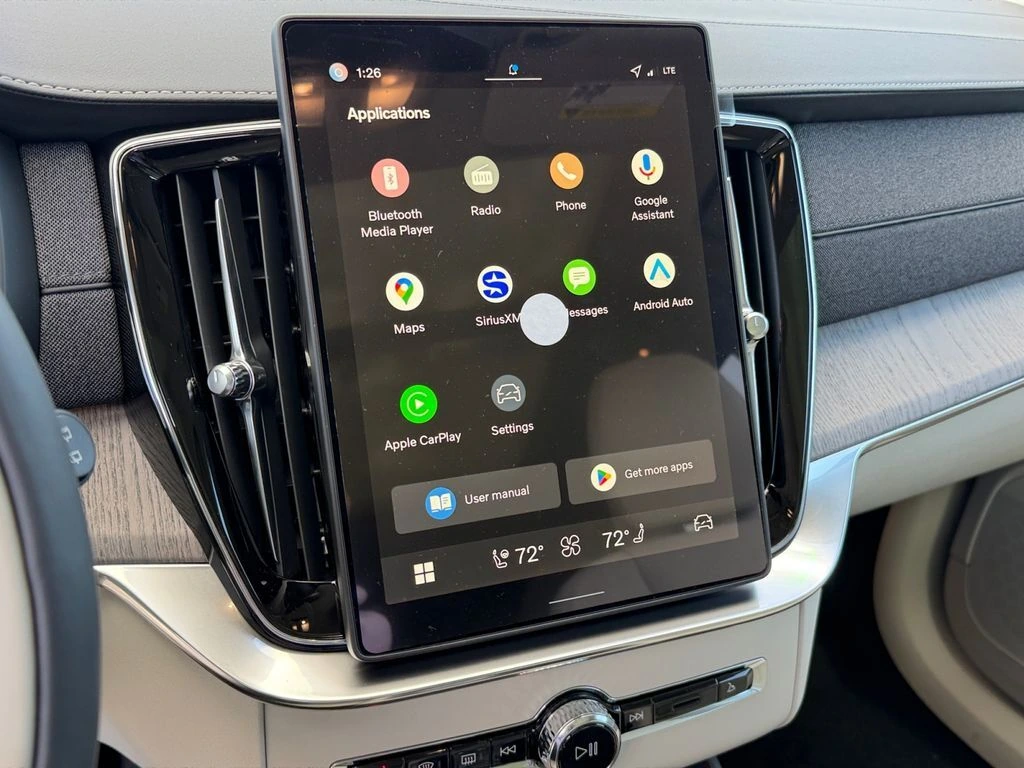 2026 Volvo - image 22