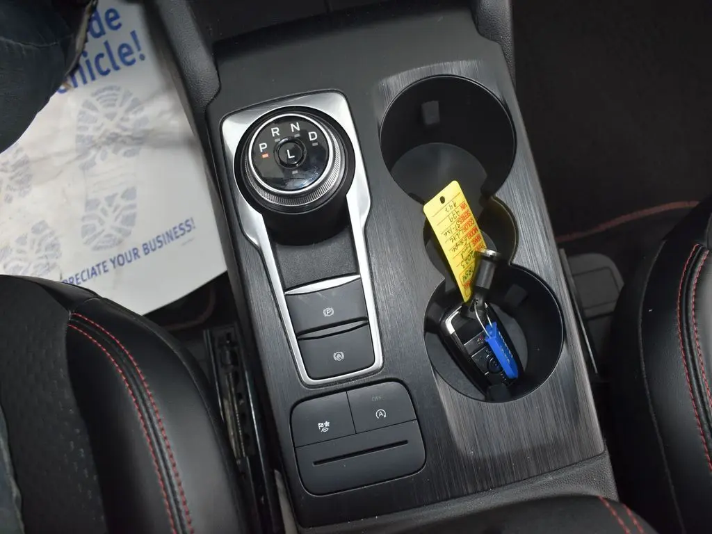 2023 Ford Escape ST-Line photo 19