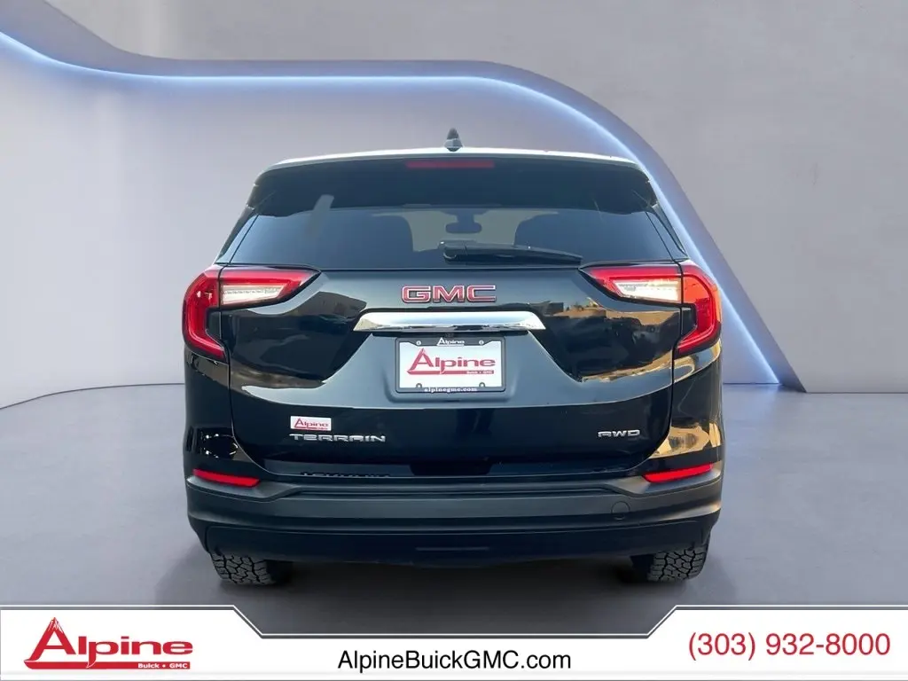 2022 Gmc Terrain SLE photo 3