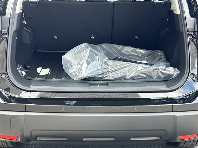 2026 Nissan Rogue SV photo 3