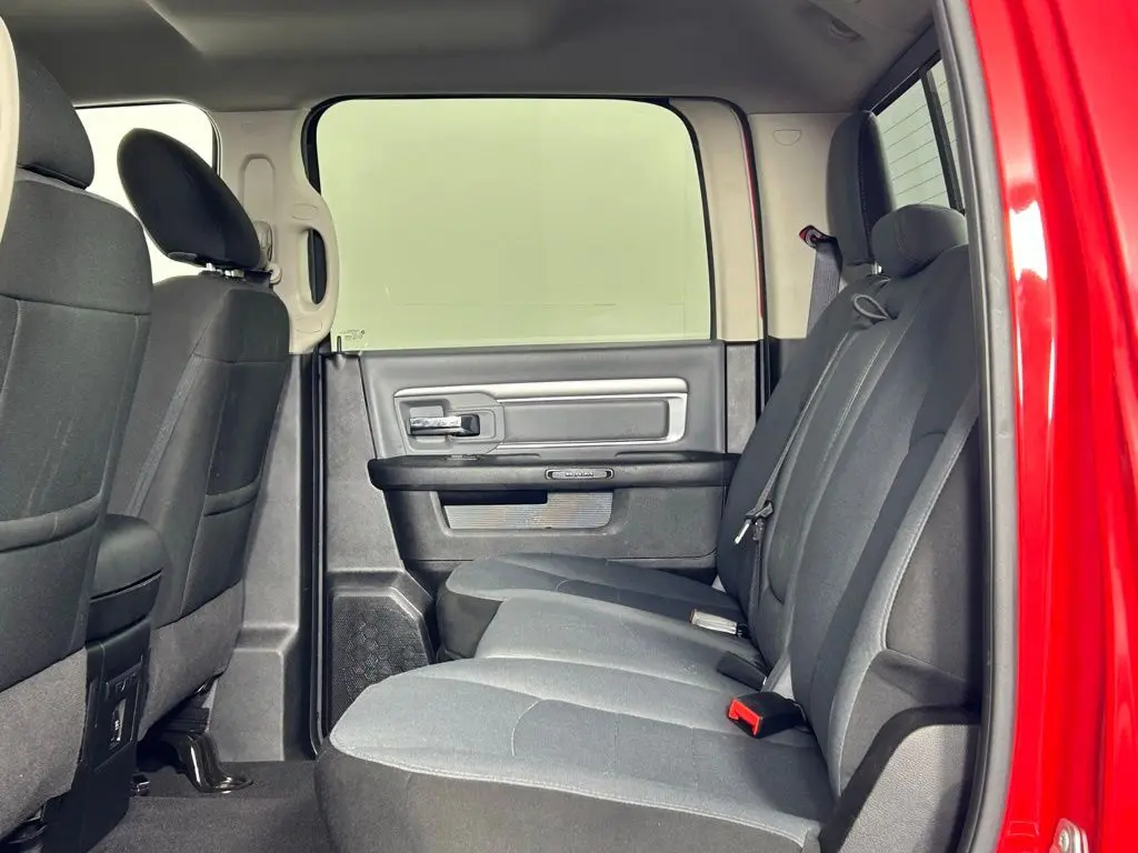 2023 Ram 1500 Classic SLT photo 14
