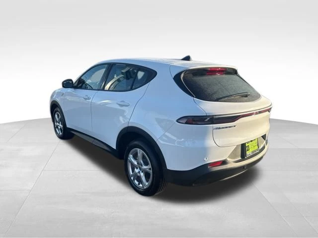 2025 Dodge Hornet GT - Photo 6