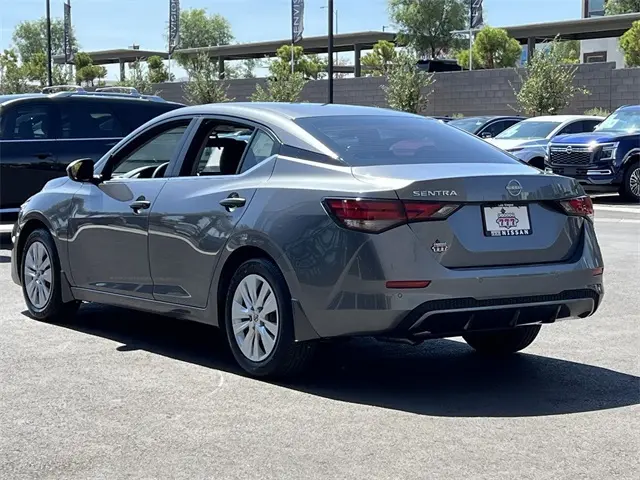 2025 Nissan Sentra S photo 3