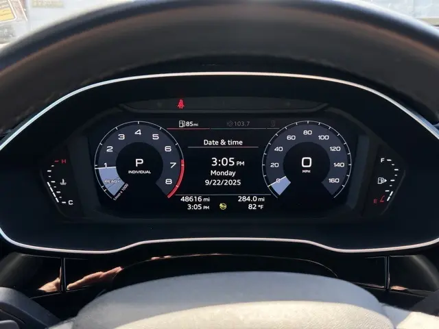 2021 Audi Q3 S line Premium Plus 45 TFSI photo 12