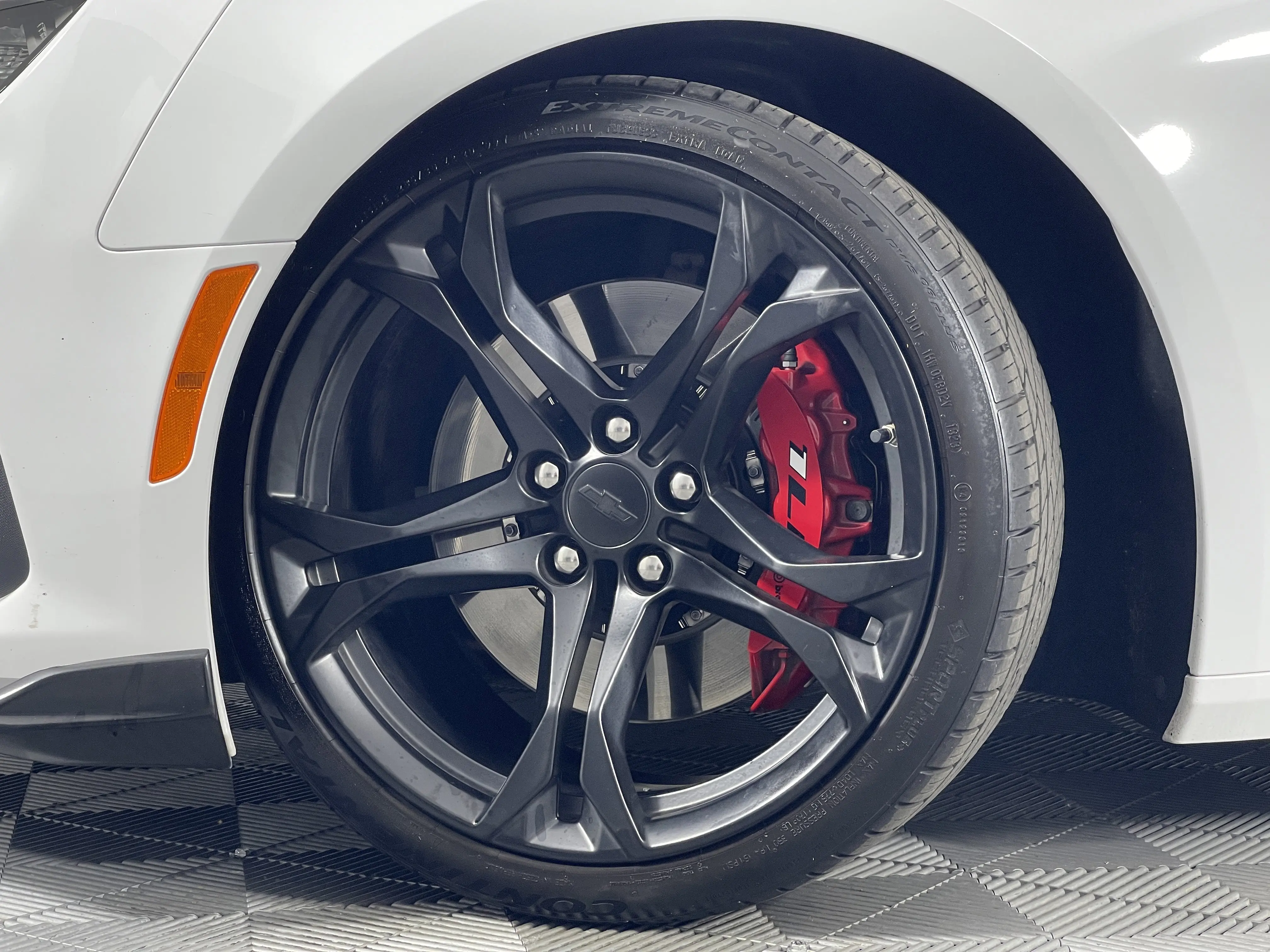 2019 Chevrolet Camaro 1SS photo 4