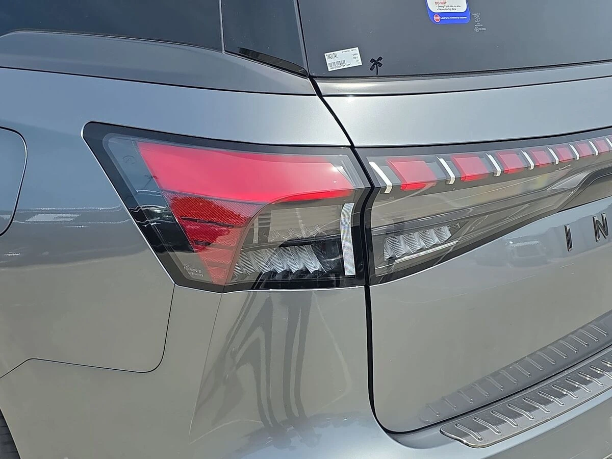 2026 INFINITI QX80 Sport - Photo 32
