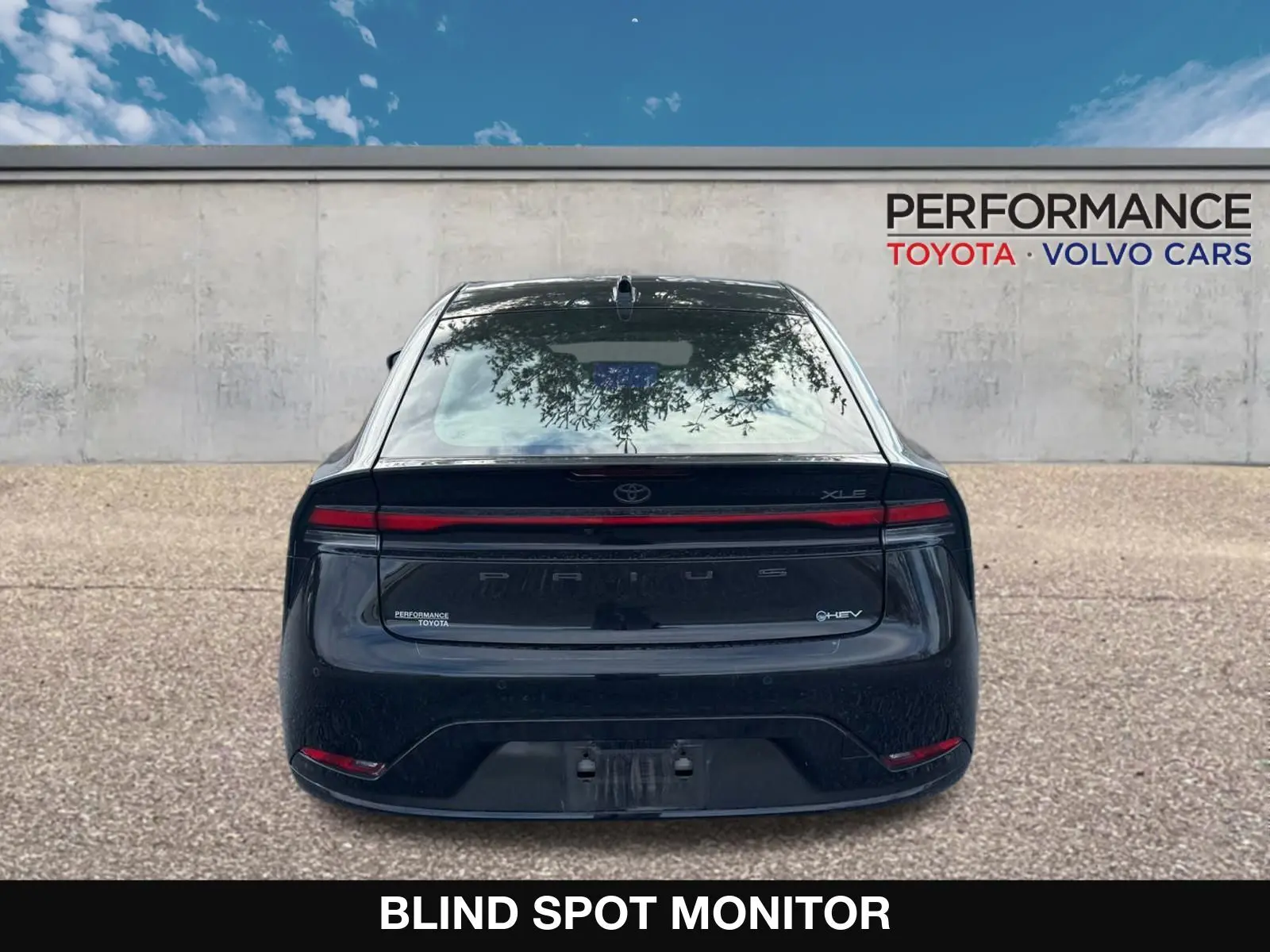 2024 Toyota Prius Limited photo 3