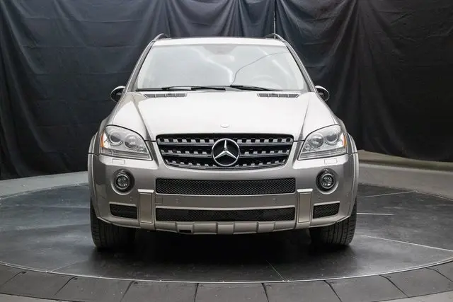 2008 Mercedes Benz ML 63 AMG 4MATIC photo 3