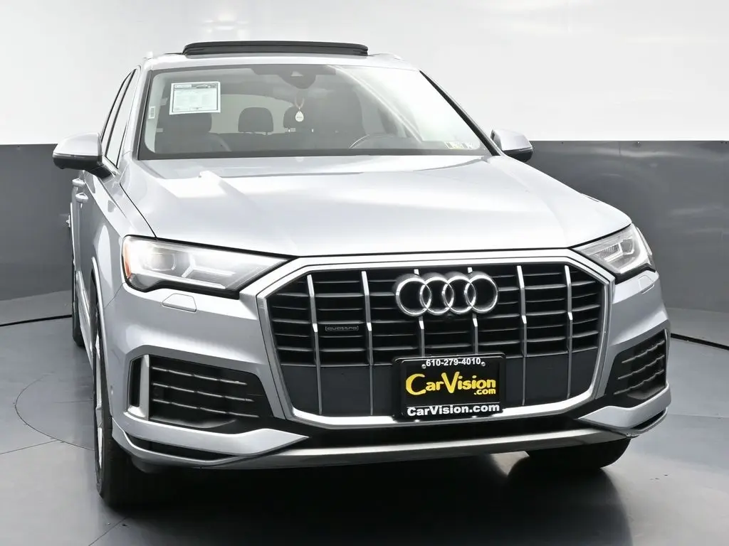 2022 Audi Q7 Premium photo 2