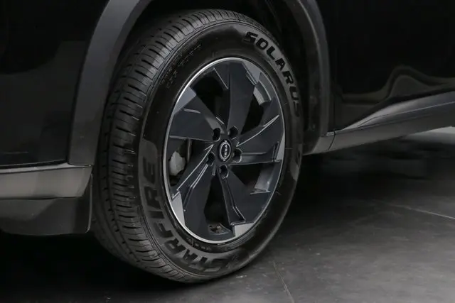 2024 Nissan Rogue SV photo 7