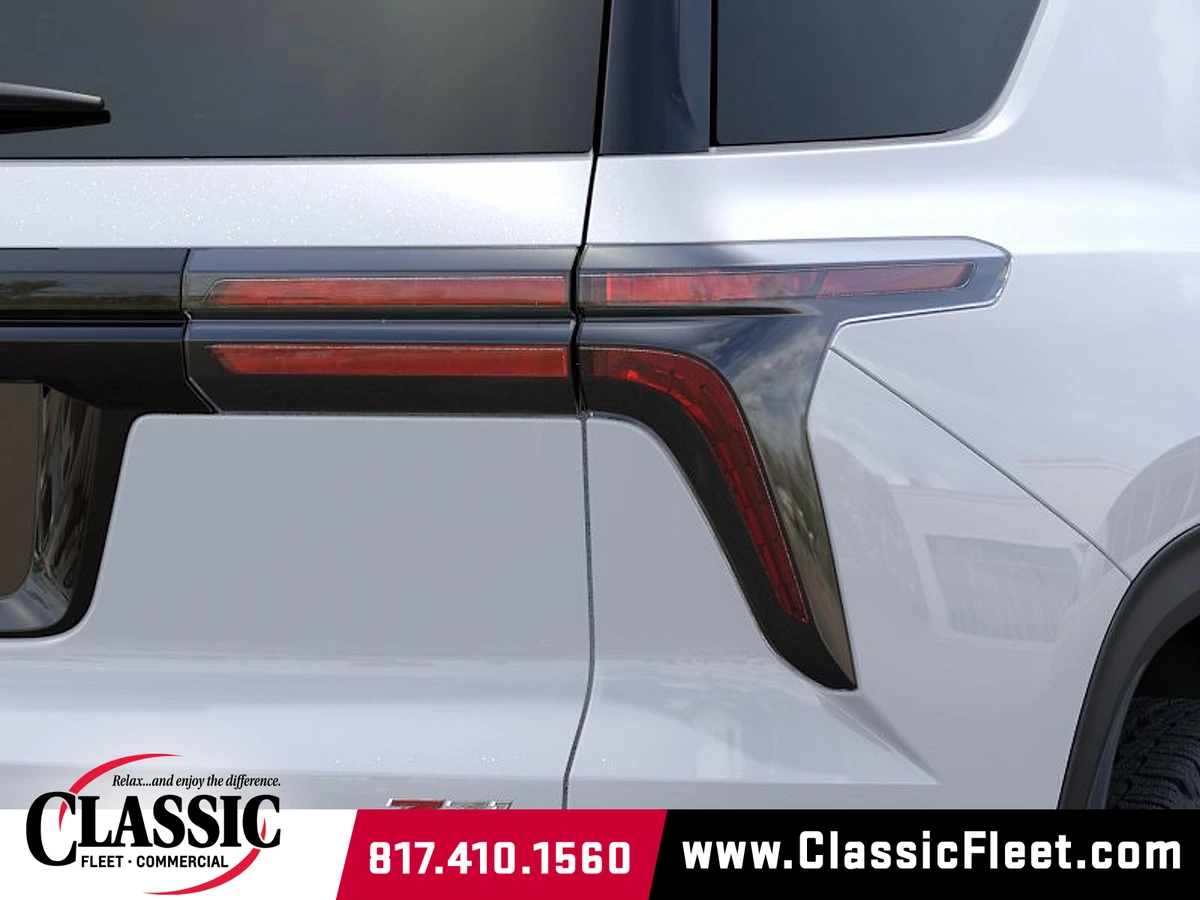 2027 Chevrolet Traverse Z71 - Photo 11