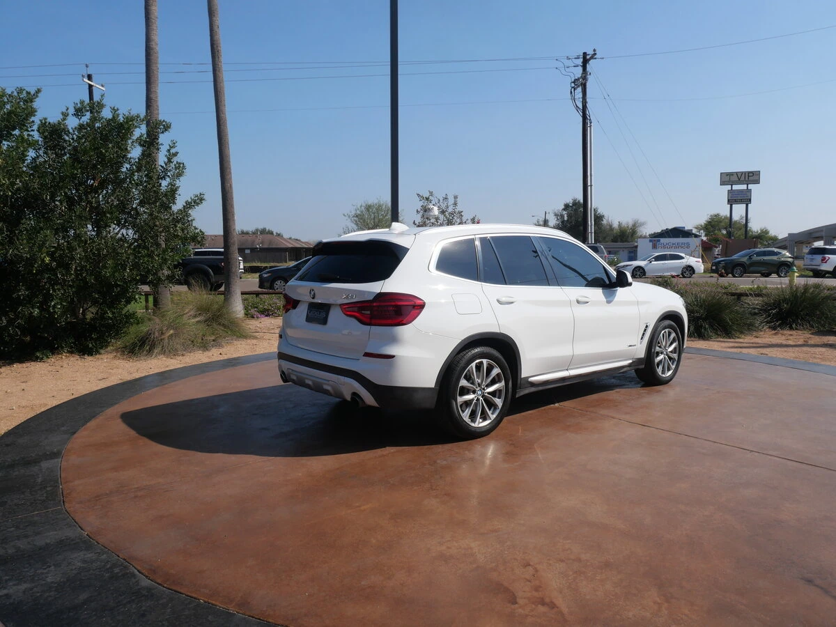 Used 2018 BMW X3 xDrive30i with VIN 5UXTR9C50JLD66749 for sale in San Juan, TX
