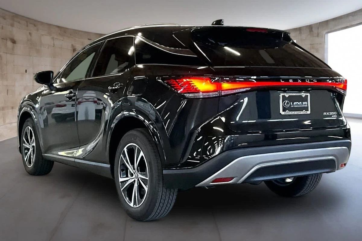 New Lexus RX exterior