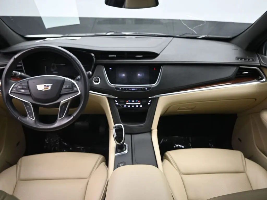 2018 Cadillac XT5 Premium Luxury photo 19