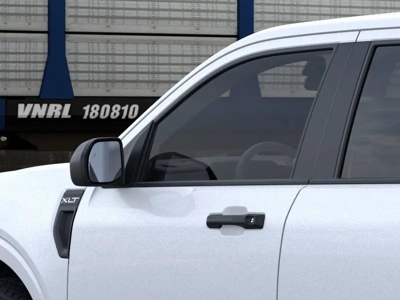 2025 Ford Maverick XLT photo 17