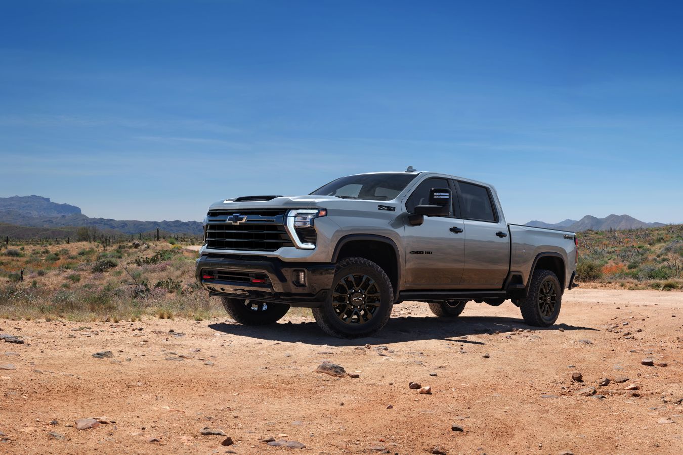 2025 Chevrolet Silverado HD Exterior Driver Side Front Profile