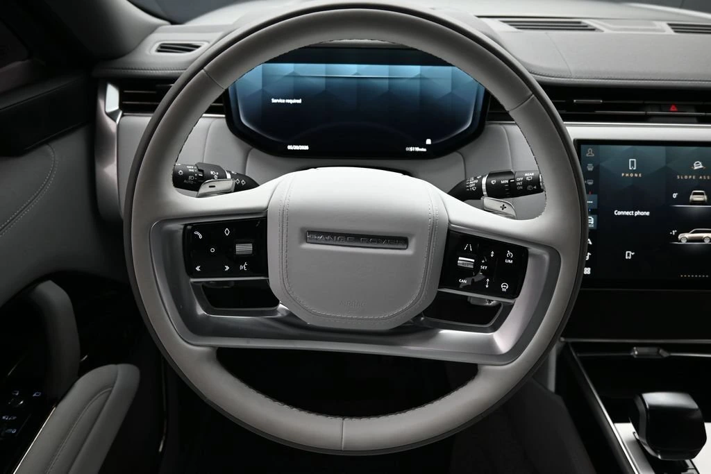 2025 Land Rover Range Rover SV - Photo 21
