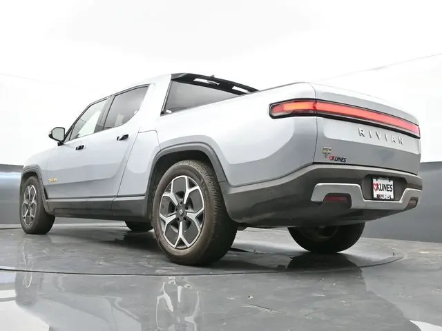 2022 Rivian R1T Adventure photo 34